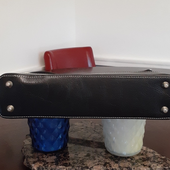 Purse - Picture 4 of 4